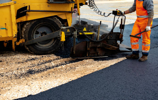 Best Recycled Asphalt Driveway Installation  in Genola, UT